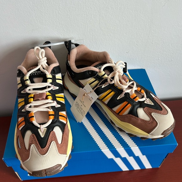 Adidas hyperturf sneakers size 39 1/3 - Picture 4 of 7